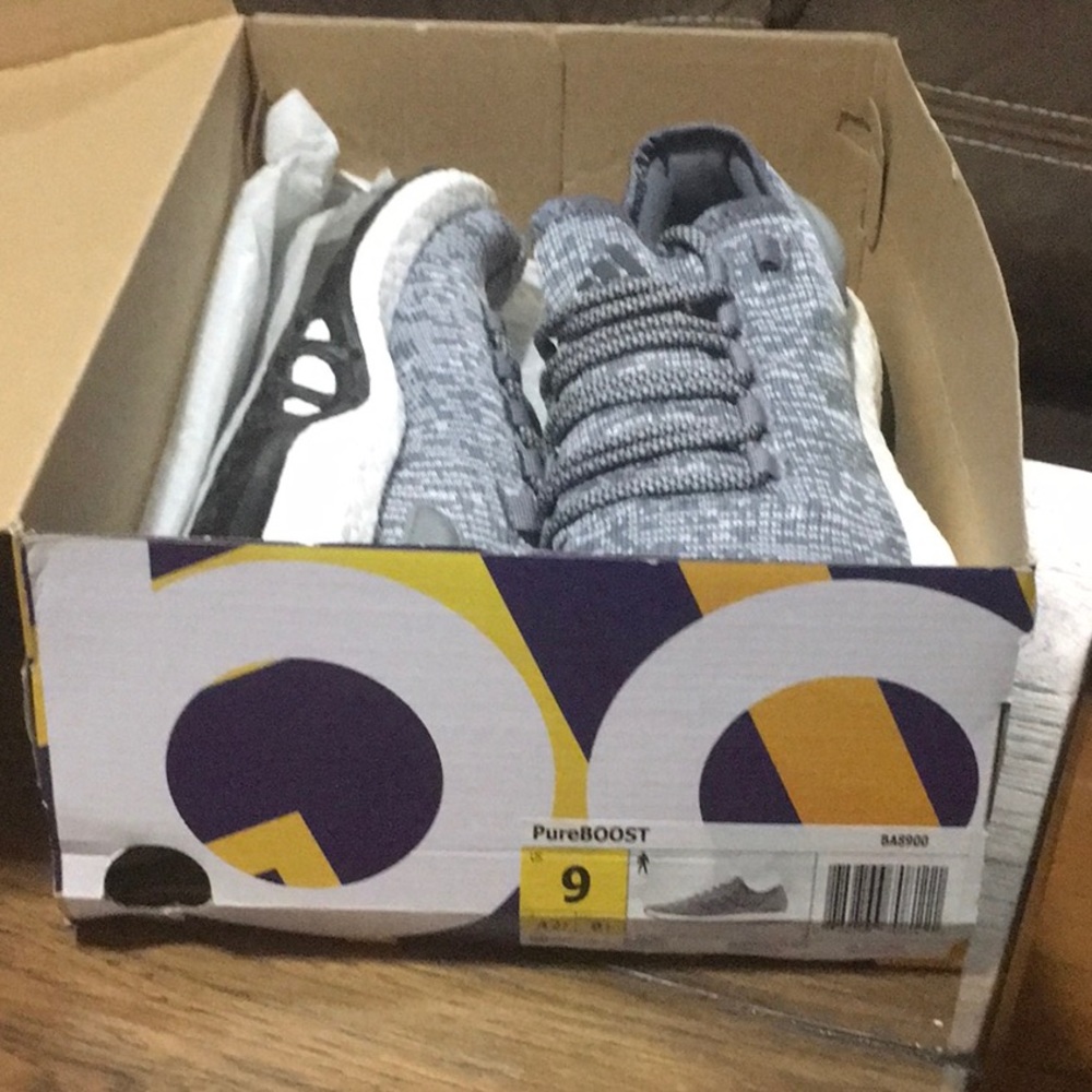 Adidas Pureboost men’s 9
